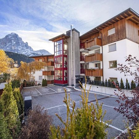 Apartment Lulu Wolkenstein in Gröden Exterior foto
